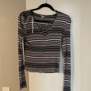 Long sleeved stripe shirt